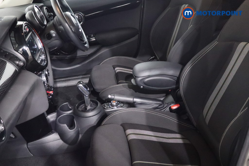 Mini Hatchback Cooper S Classic Automatic Petrol Hatchback - Stock Number (1607259) - 4th supplementary image