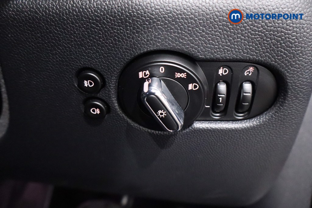 Mini Hatchback Cooper S Classic Automatic Petrol Hatchback - Stock Number (1607259) - 17th supplementary image