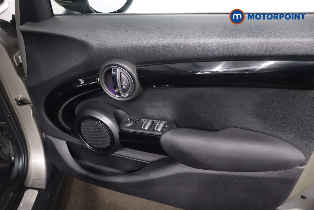 Mini Hatchback Cooper S Classic Automatic Petrol Hatchback - Stock Number (1607259) - 24th supplementary image