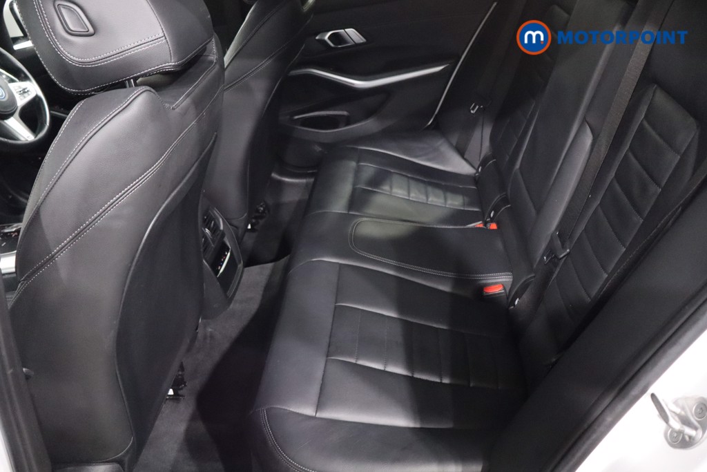 BMW 3 Series M Sport Automatic Petrol Plug-In Hybrid Estate - Stock Number (1607264) - 5th supplementary image