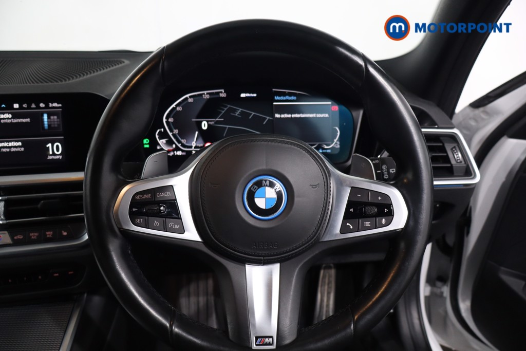 BMW 3 Series M Sport Automatic Petrol Plug-In Hybrid Estate - Stock Number (1607264) - 6th supplementary image