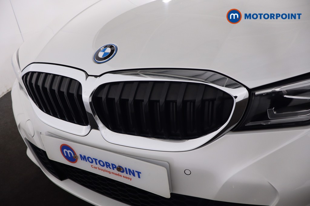 BMW 3 Series M Sport Automatic Petrol Plug-In Hybrid Estate - Stock Number (1607264) - 28th supplementary image