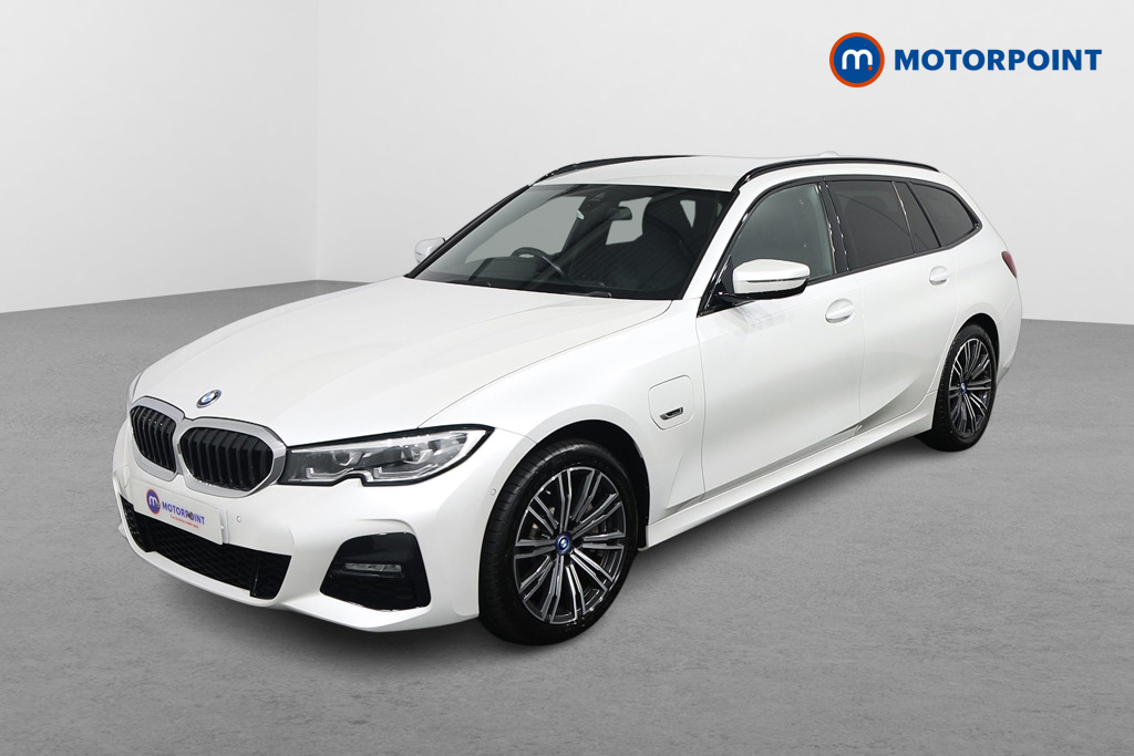 BMW 3 Series M Sport Automatic Petrol Plug-In Hybrid Estate - Stock Number (1607264) - Passenger side front corner