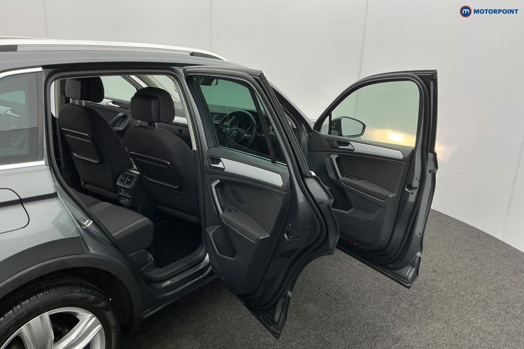Volkswagen Tiguan Match Automatic Petrol SUV - Stock Number (1569229) - 5th supplementary image
