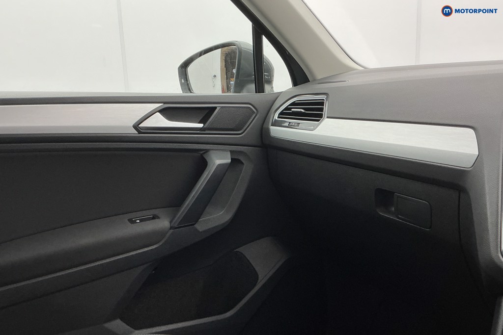 Volkswagen Tiguan Match Automatic Petrol SUV - Stock Number (1569229) - 26th supplementary image