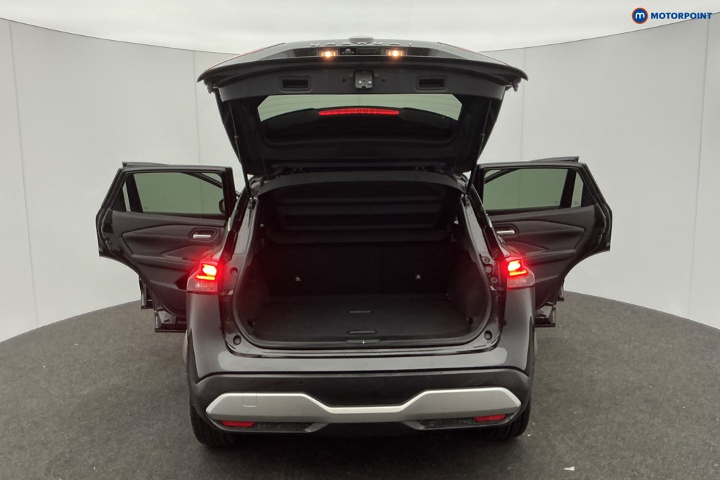 Nissan Qashqai N-Connecta Manual Petrol SUV - Stock Number (1591076) - 3rd supplementary image