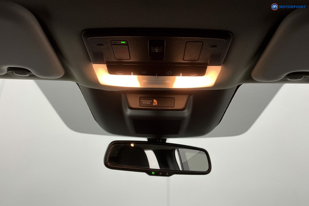 Nissan Qashqai N-Connecta Manual Petrol SUV - Stock Number (1591076) - 19th supplementary image