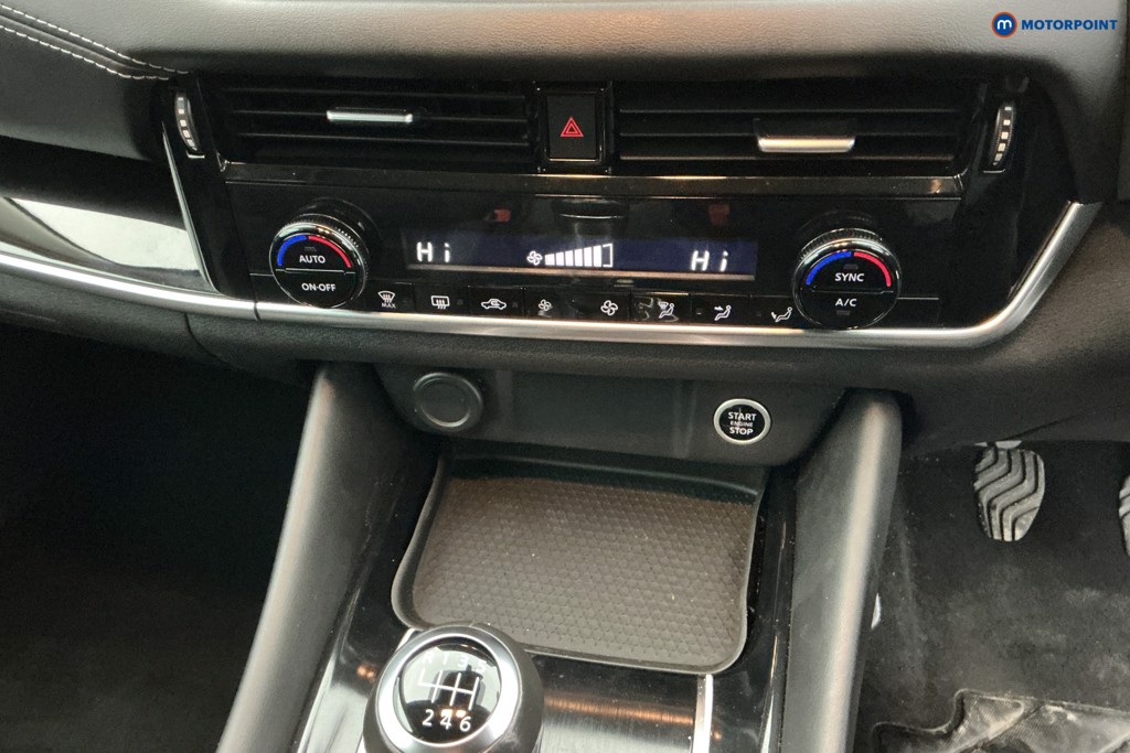 Nissan Qashqai N-Connecta Manual Petrol SUV - Stock Number (1591076) - 27th supplementary image