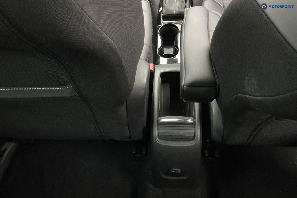 Citroen C3 Aircross Shine Plus Automatic Petrol SUV - Stock Number (1600453) - 14th supplementary image