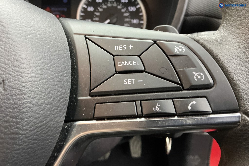 Nissan Juke Acenta Automatic Petrol SUV - Stock Number (1601380) - 23rd supplementary image