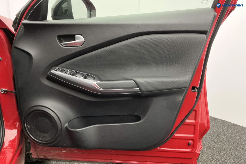 Nissan Juke Acenta Automatic Petrol SUV - Stock Number (1601380) - 25th supplementary image