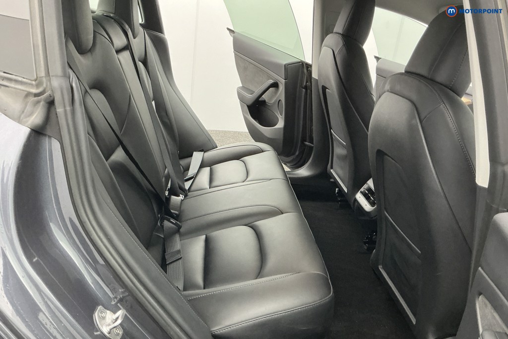 Tesla Model 3 Long Range Automatic Electric Saloon - Stock Number (1605135) - 9th supplementary image
