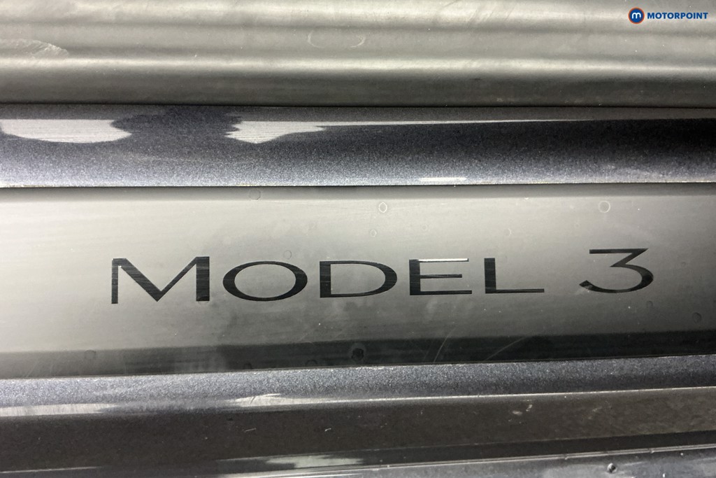 Tesla Model 3 Long Range Automatic Electric Saloon - Stock Number (1605135) - 14th supplementary image