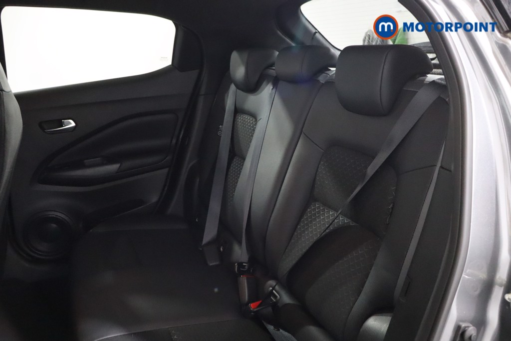 Nissan Juke N-Connecta Automatic Petrol SUV - Stock Number (1586043) - 20th supplementary image