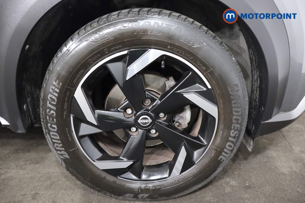 Nissan Juke N-Connecta Automatic Petrol SUV - Stock Number (1586043) - 26th supplementary image