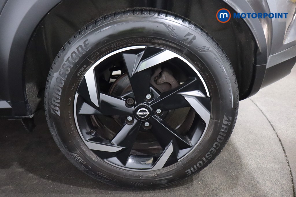 Nissan Juke N-Connecta Automatic Petrol SUV - Stock Number (1586043) - 28th supplementary image