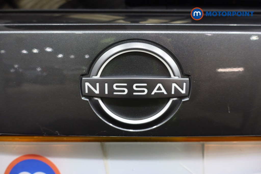 Nissan Juke N-Connecta Automatic Petrol SUV - Stock Number (1586043) - 32nd supplementary image