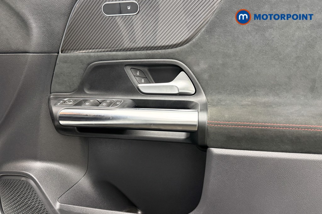 Mercedes-Benz GLA Amg Line Automatic Petrol SUV - Stock Number (1586488) - 18th supplementary image