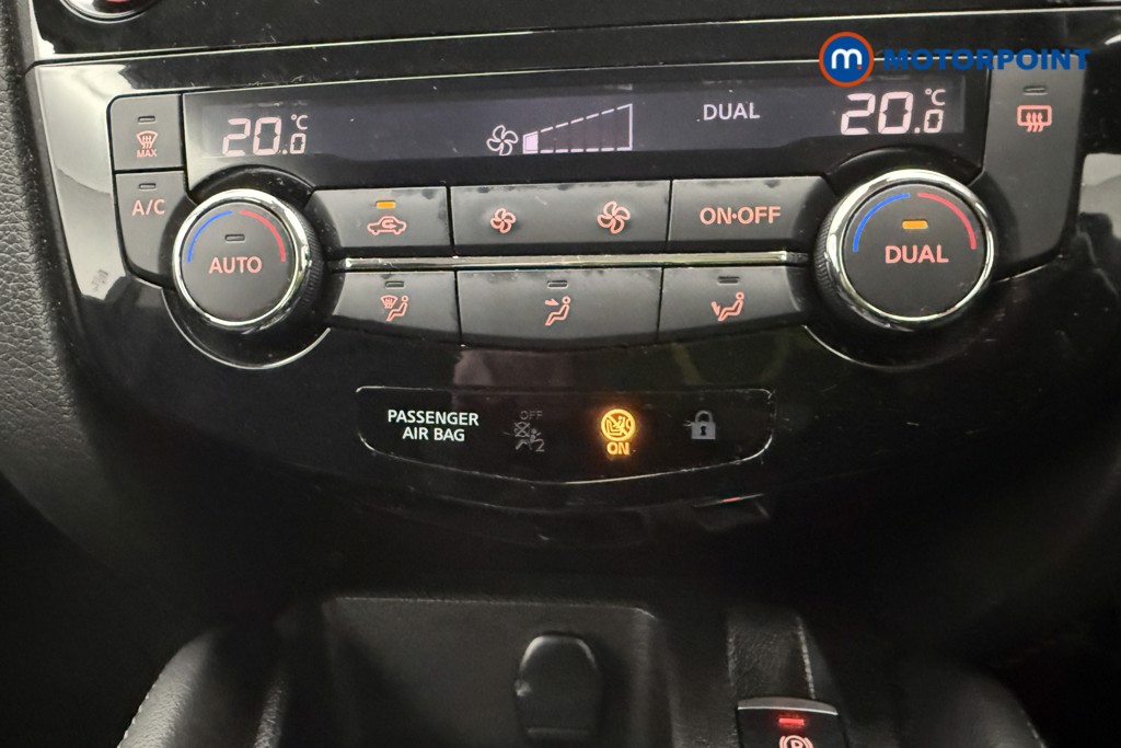 Nissan Qashqai Acenta Premium Manual Petrol SUV - Stock Number (1590018) - 16th supplementary image