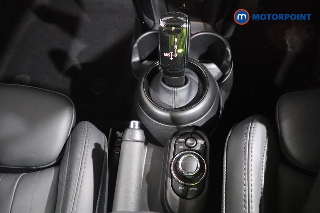Mini Hatchback Cooper Exclusive Automatic Petrol Hatchback - Stock Number (1592186) - 3rd supplementary image