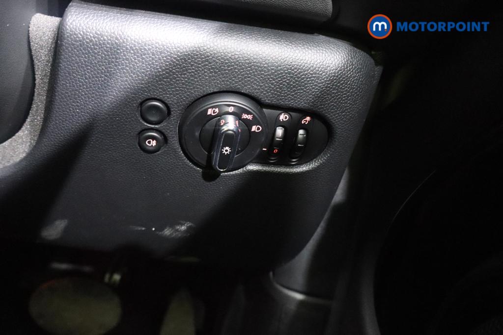 Mini Hatchback Cooper Exclusive Automatic Petrol Hatchback - Stock Number (1592186) - 11th supplementary image