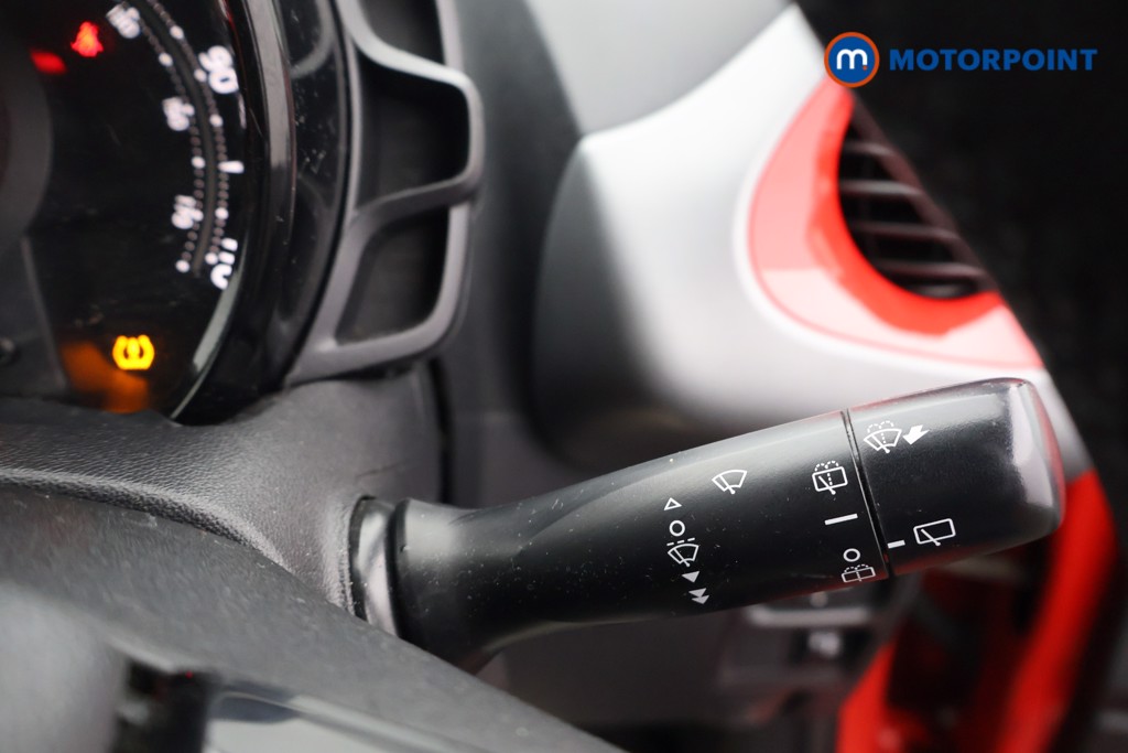 Toyota Aygo X-Play Manual Petrol Hatchback - Stock Number (1593295) - 6th supplementary image