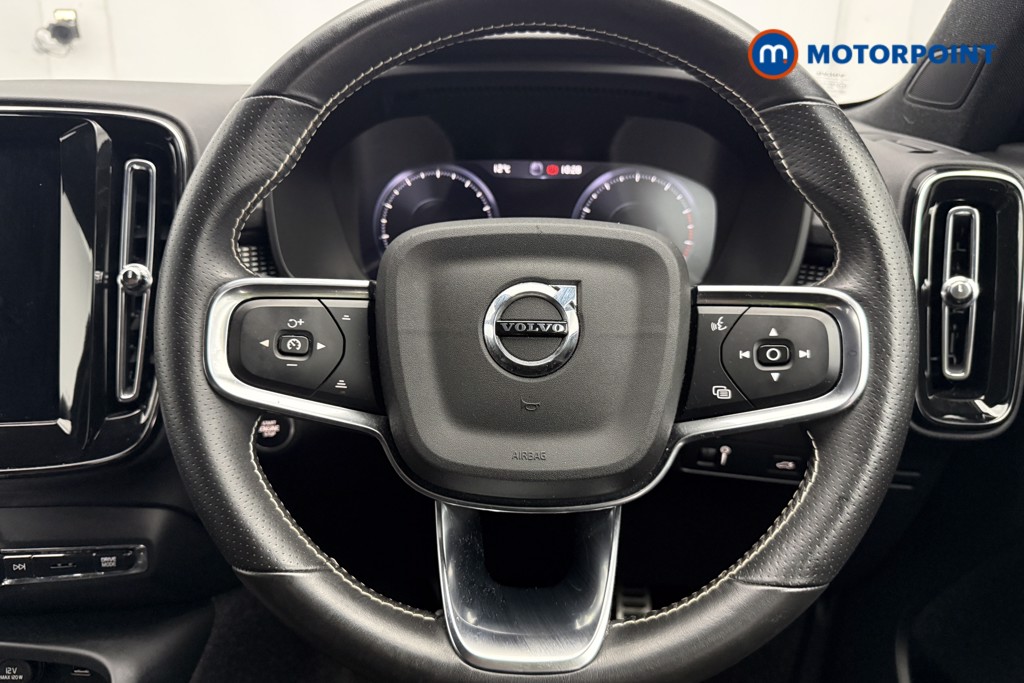Volvo Xc40 R Design Manual Petrol SUV - Stock Number (1593737) - 5th supplementary image