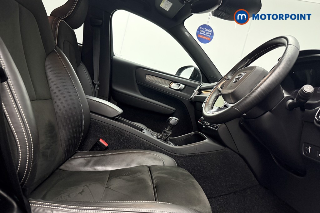 Volvo Xc40 R Design Manual Petrol SUV - Stock Number (1593737) - 8th supplementary image