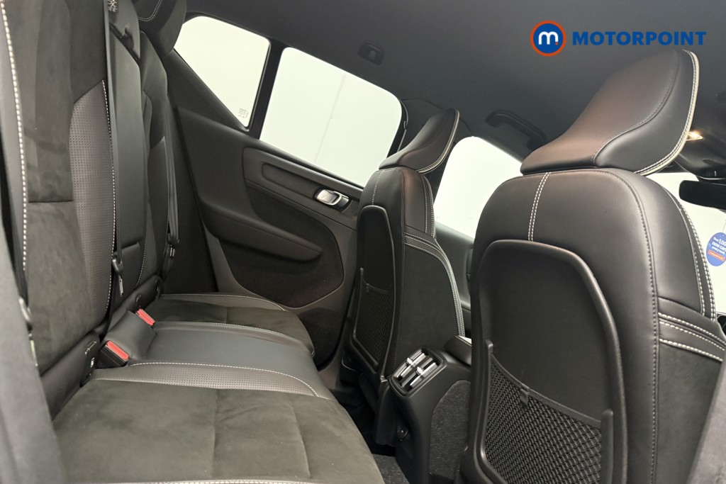 Volvo Xc40 R Design Manual Petrol SUV - Stock Number (1593737) - 9th supplementary image