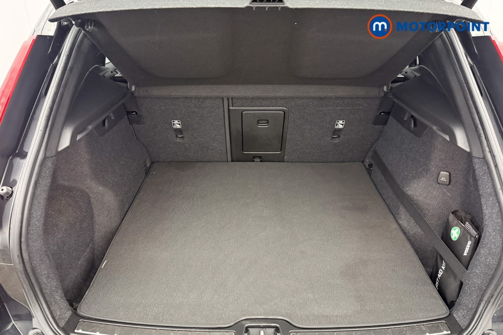 Volvo Xc40 R Design Manual Petrol SUV - Stock Number (1593737) - 23rd supplementary image