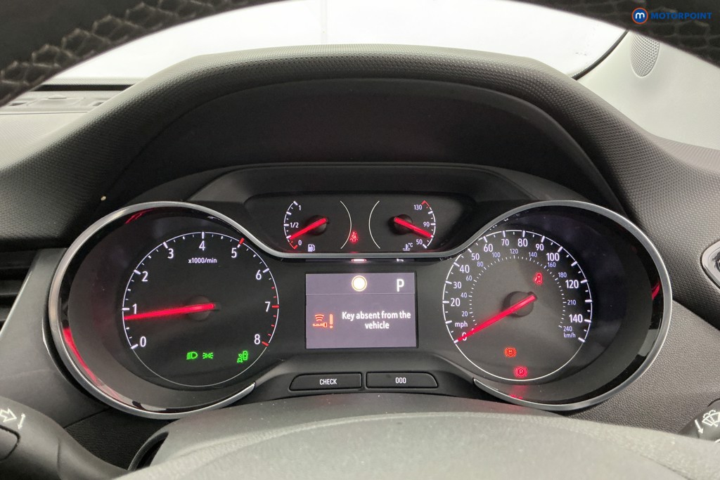 Vauxhall Crossland Ultimate Automatic Petrol SUV - Stock Number (1595665) - 14th supplementary image