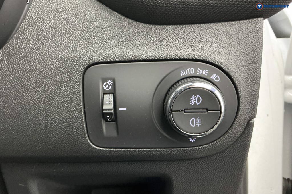 Vauxhall Crossland Ultimate Automatic Petrol SUV - Stock Number (1595665) - 28th supplementary image