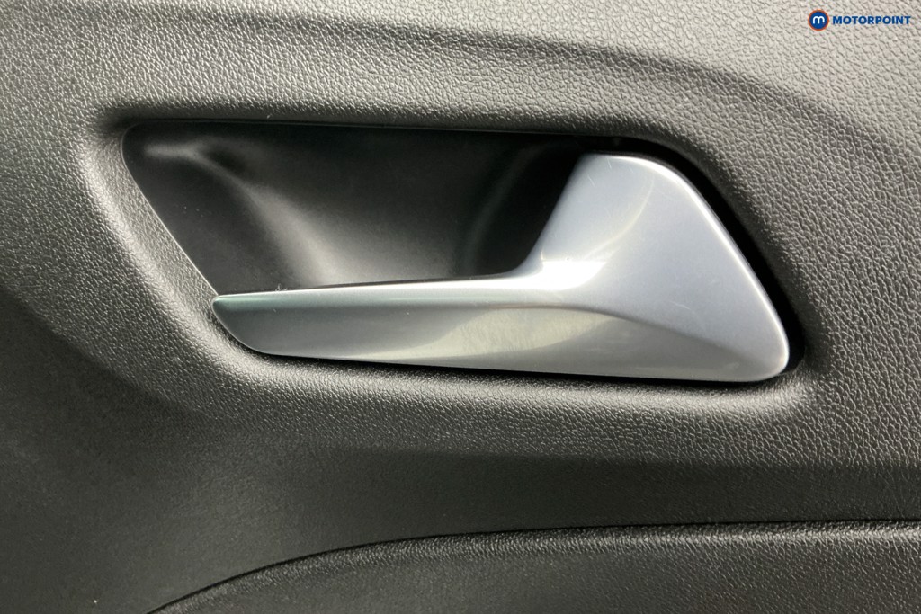 Vauxhall Crossland Ultimate Automatic Petrol SUV - Stock Number (1595665) - 34th supplementary image