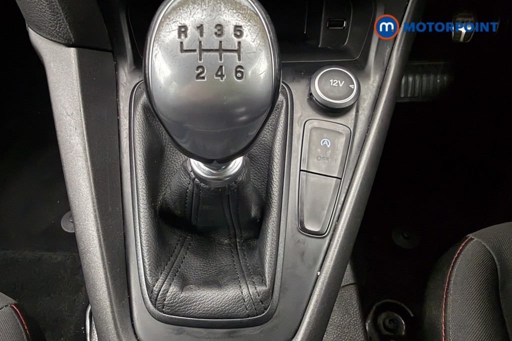 Ford Focus St-Line X Manual Petrol Hatchback - Stock Number (1595730) - 7th supplementary image