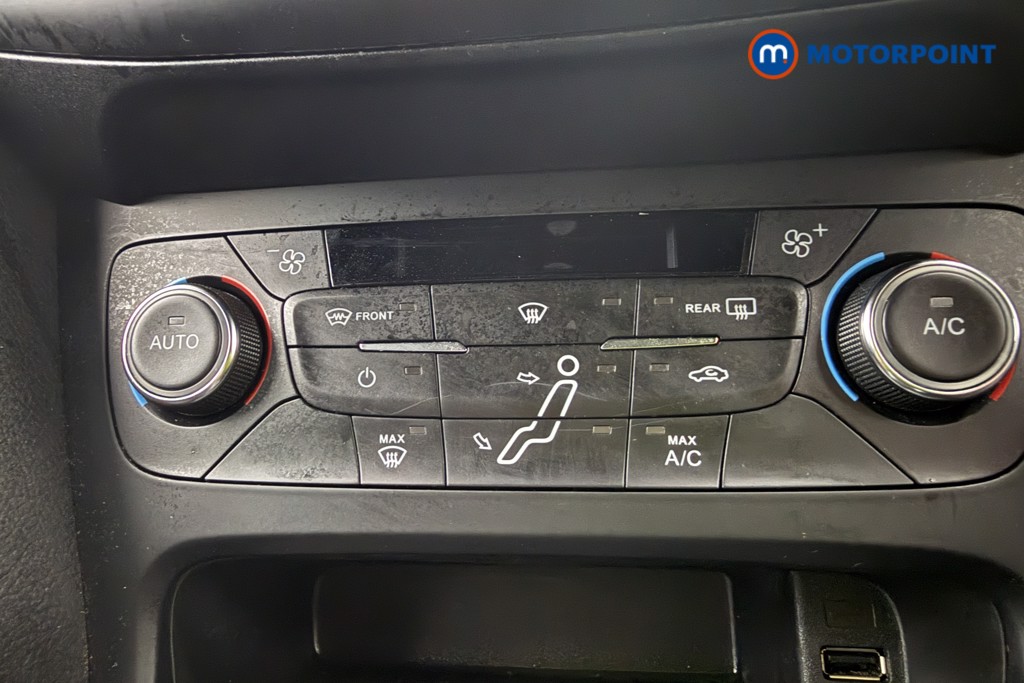 Ford Focus St-Line X Manual Petrol Hatchback - Stock Number (1595730) - 16th supplementary image