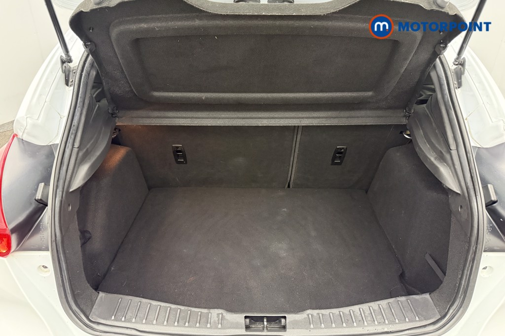 Ford Focus St-Line X Manual Petrol Hatchback - Stock Number (1595730) - 21st supplementary image