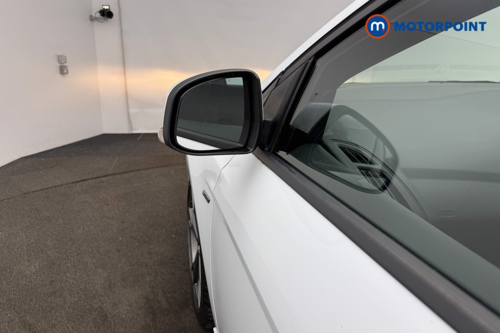 Ford Focus St-Line X Manual Petrol Hatchback - Stock Number (1595730) - 28th supplementary image