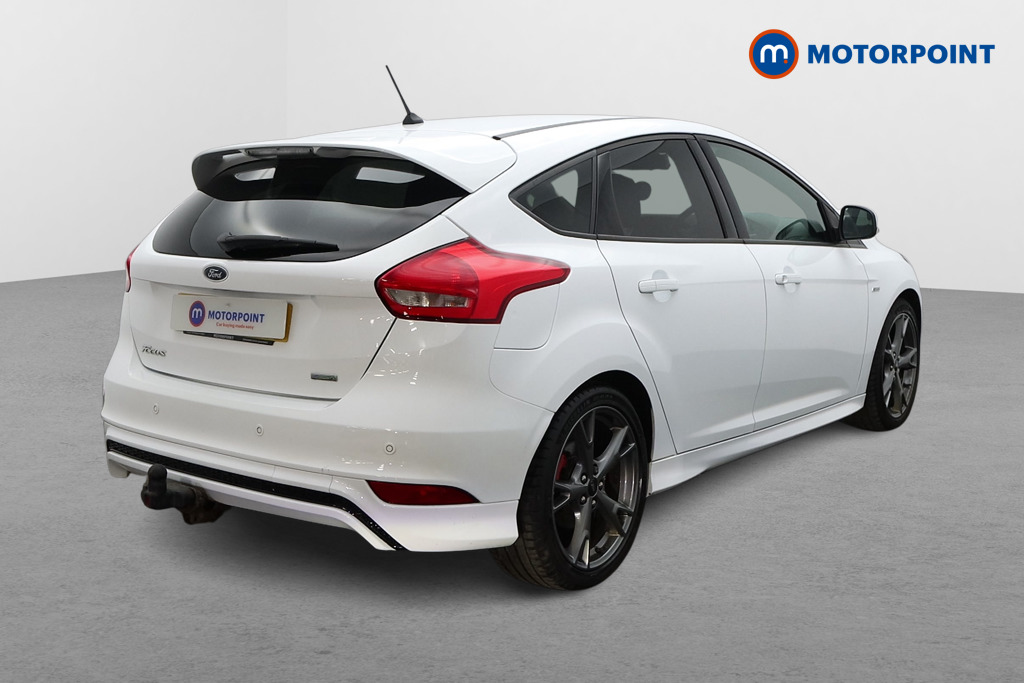 Ford Focus St-Line X Manual Petrol Hatchback - Stock Number (1595730) - Drivers side rear corner