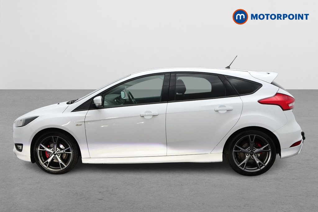 Ford Focus St-Line X Manual Petrol Hatchback - Stock Number (1595730) - Passenger side