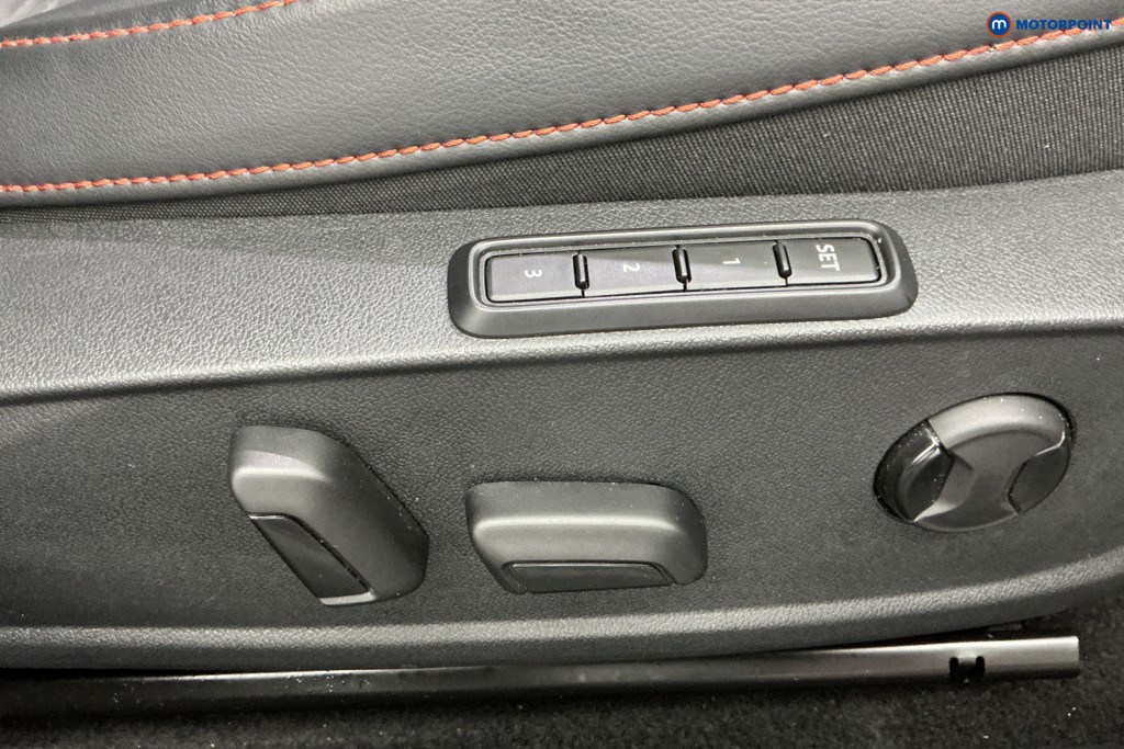 Seat Leon Fr Sport Manual Petrol Hatchback - Stock Number (1595879) - 28th supplementary image