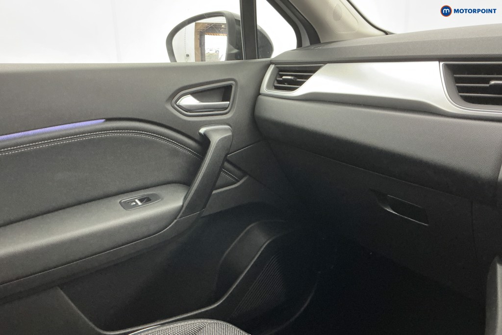 Renault Captur Techno Automatic Petrol Plug-In Hybrid SUV - Stock Number (1597319) - 23rd supplementary image