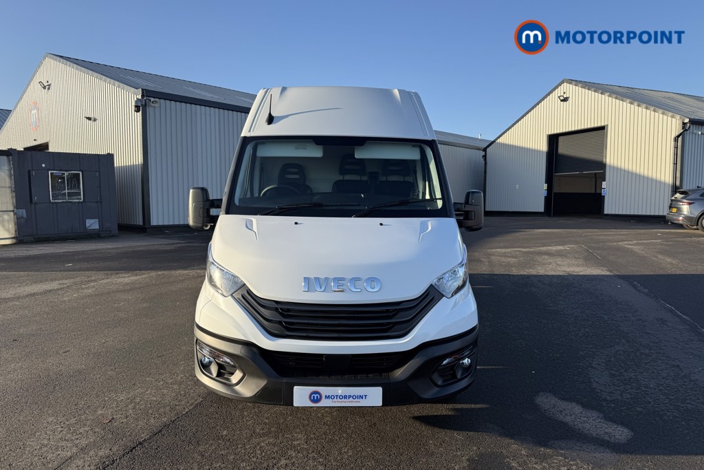 Iveco Daily Business Manual Diesel High Volume-High Roof Van - Stock Number (1597406) - Front bumper