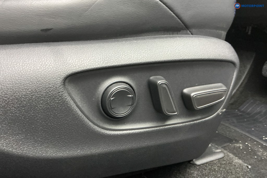 Toyota Rav4 Dynamic Automatic Petrol-Electric Hybrid SUV - Stock Number (1597690) - 29th supplementary image