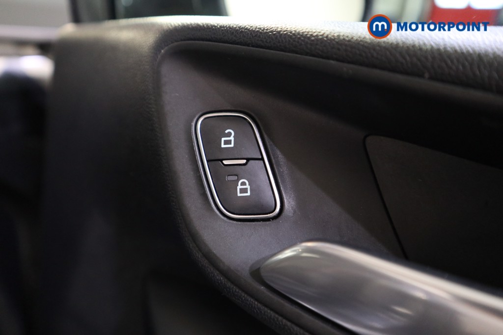 Ford Fiesta St-Line Edition Manual Petrol Hatchback - Stock Number (1598140) - 13th supplementary image