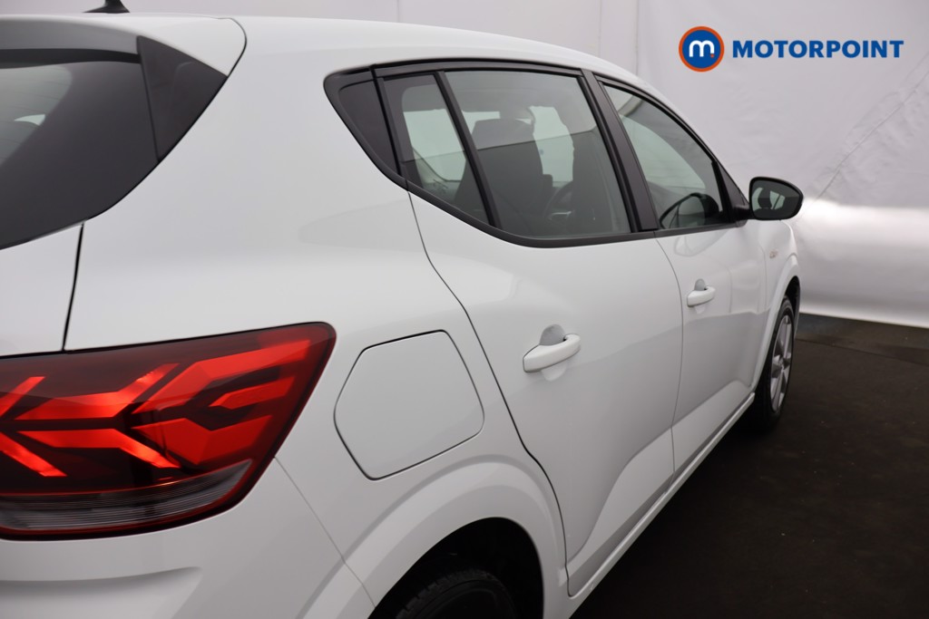 Dacia Sandero Comfort Manual Petrol Hatchback - Stock Number (1598276) - 26th supplementary image