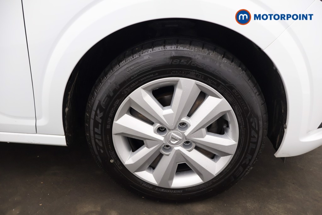 Dacia Sandero Comfort Manual Petrol Hatchback - Stock Number (1598276) - 28th supplementary image