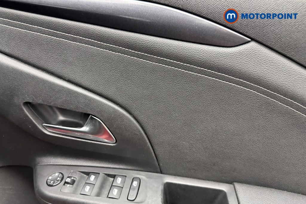 Vauxhall Corsa GS Manual Petrol Hatchback - Stock Number (1598308) - 14th supplementary image