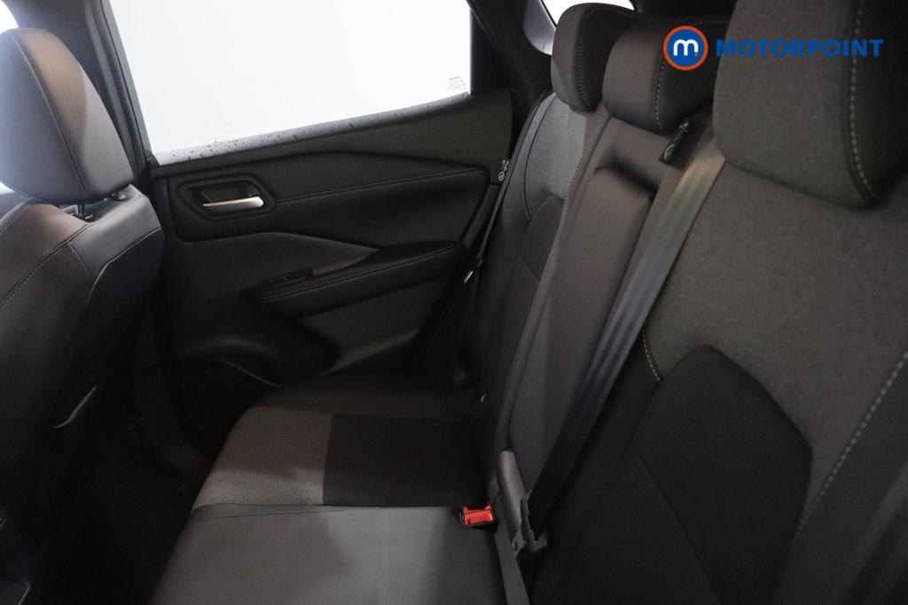 Nissan Qashqai N-Connecta Manual Petrol SUV - Stock Number (1598633) - 13th supplementary image