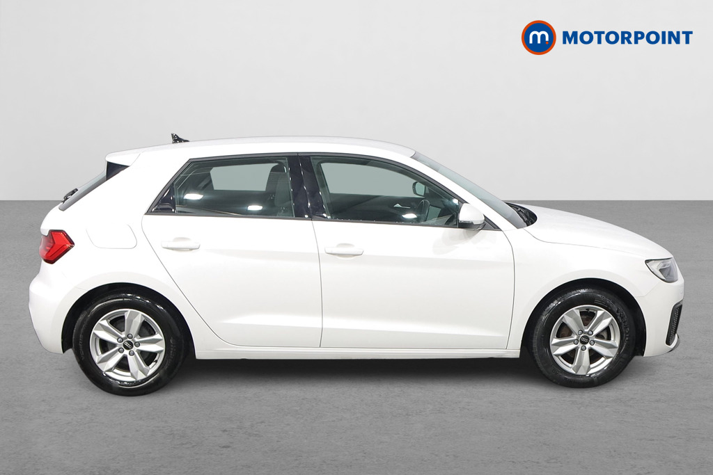 Audi A1 Technik Manual Petrol Hatchback - Stock Number (1598640) - Drivers side