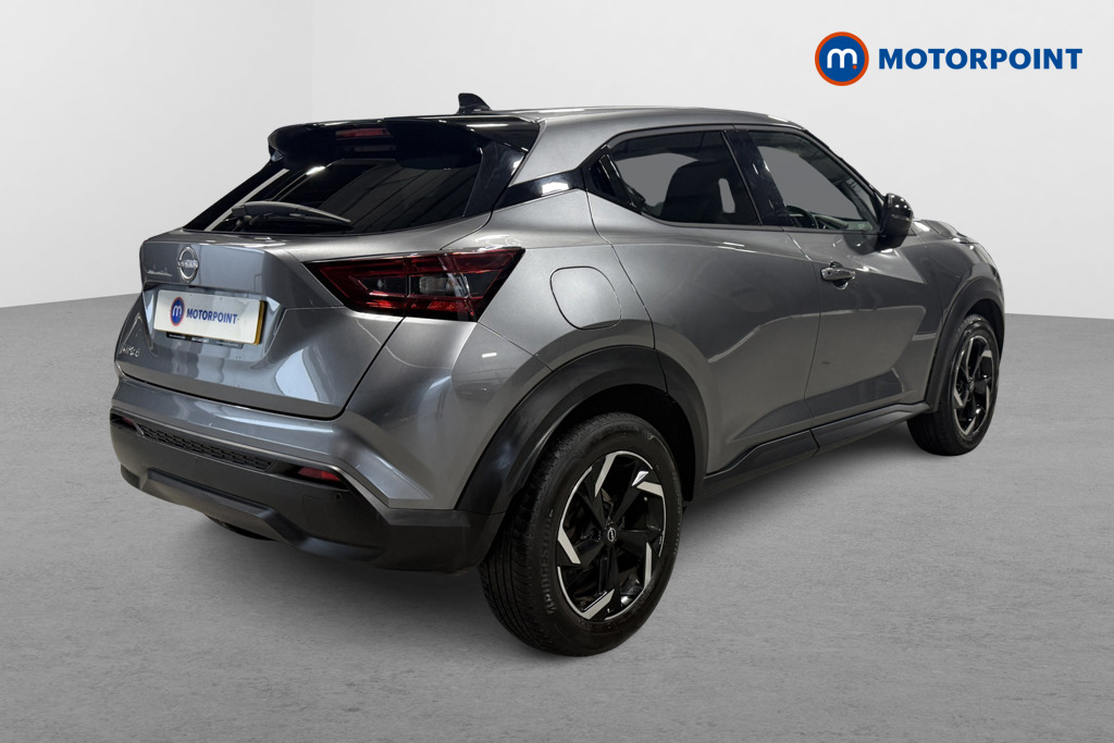 Nissan Juke N-Connecta Manual Petrol SUV - Stock Number (1598687) - Drivers side rear corner